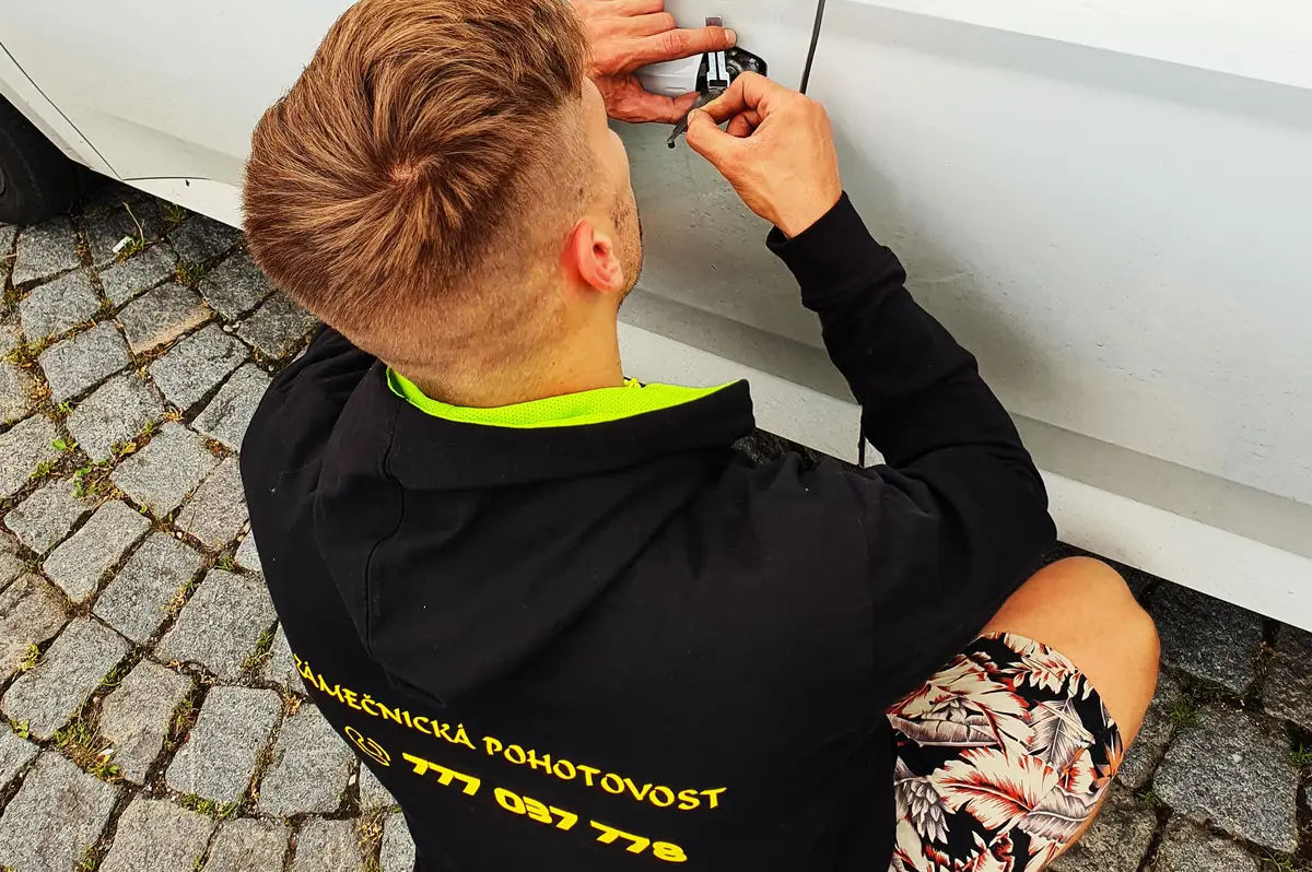 ZÁMEČNICTVÍ KEY-SERVICE s.r.o.